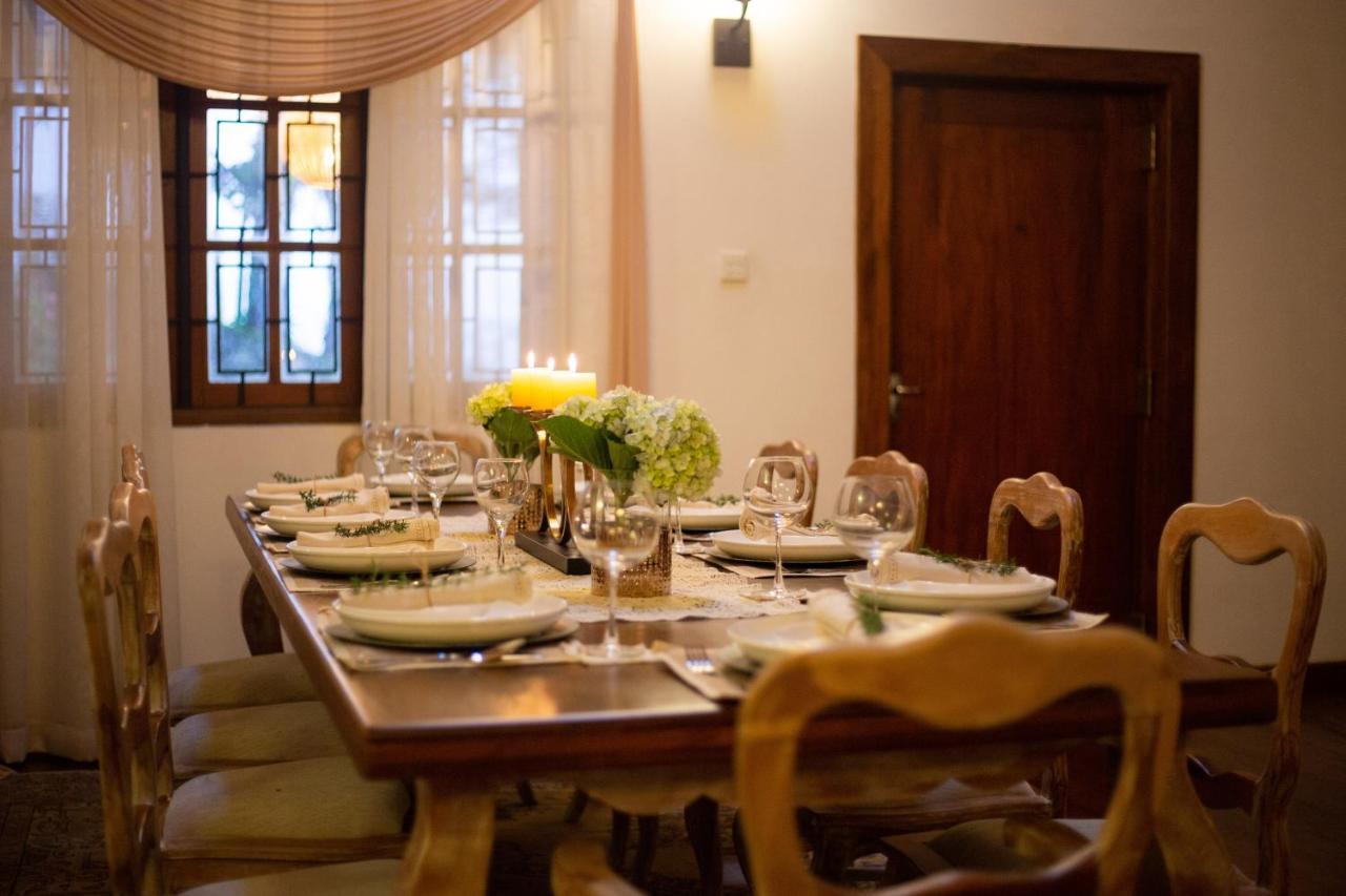 Hotel Manuel Manor à Labugolla Extérieur photo